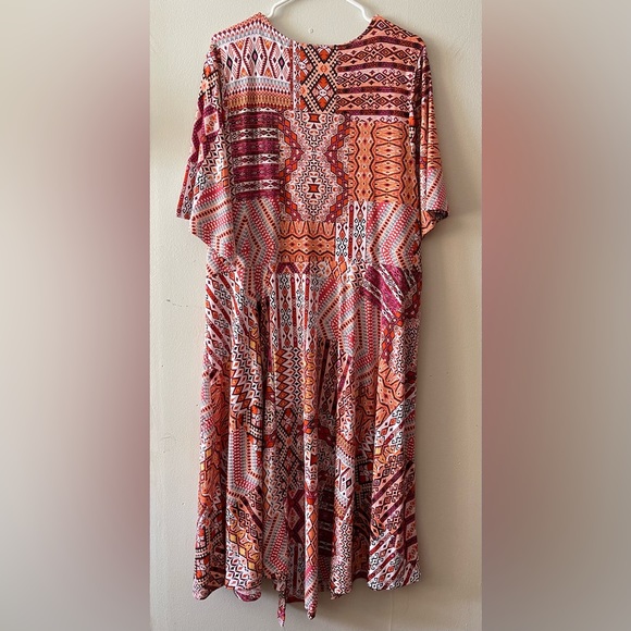 CJ Banks wrap top dress 1X - Picture 3 of 3